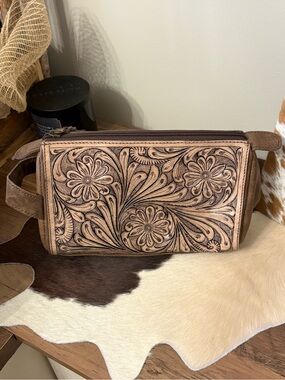 Hand-Tooled Floral Leather Toiletry Bag in Brown